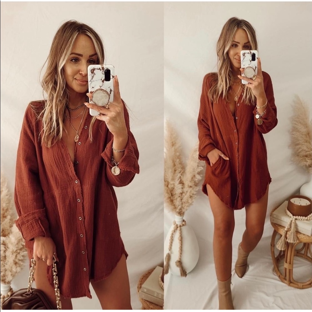 Vici Desert Rose Kennedy Tunic Top